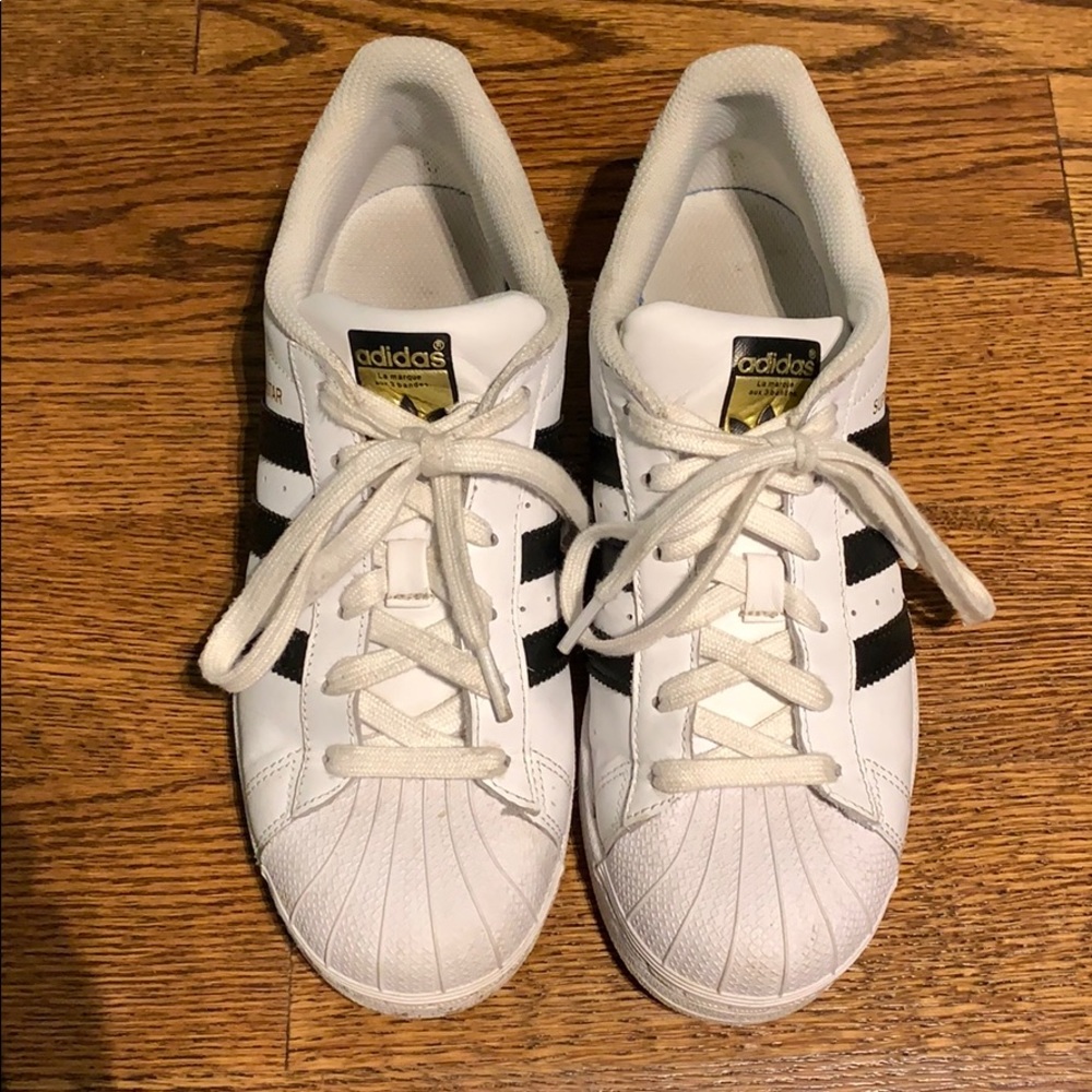 ADIDAS SUPERSTARS